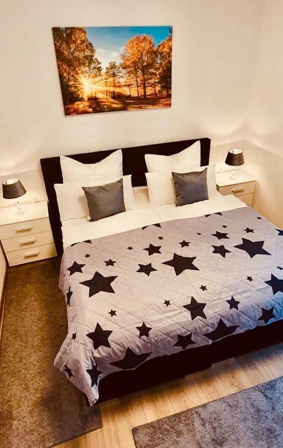 Apartament Comfort Primaverii Rîşnov Esterno foto