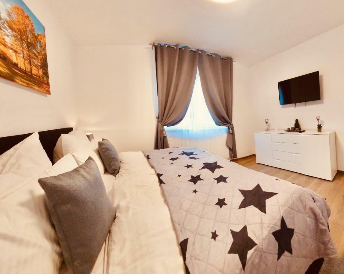 Apartament Comfort Primaverii Rîşnov Esterno foto